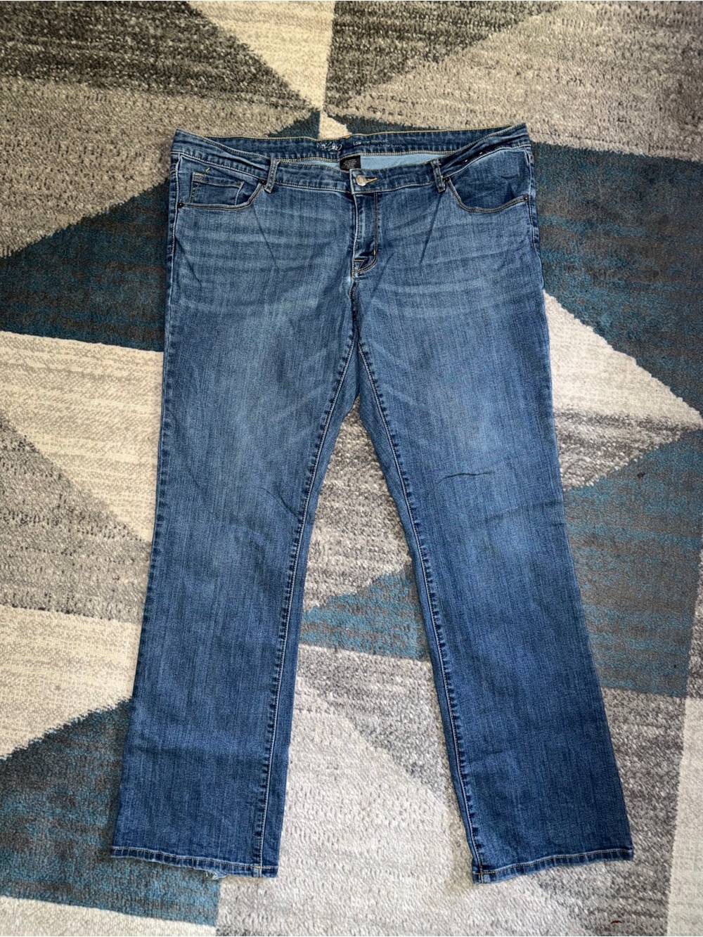 Mossimo Supply Co. Classic Medium Blue Straight-Leg Jeans